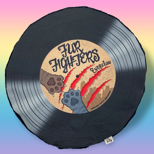 Furfighters_album_rainbow